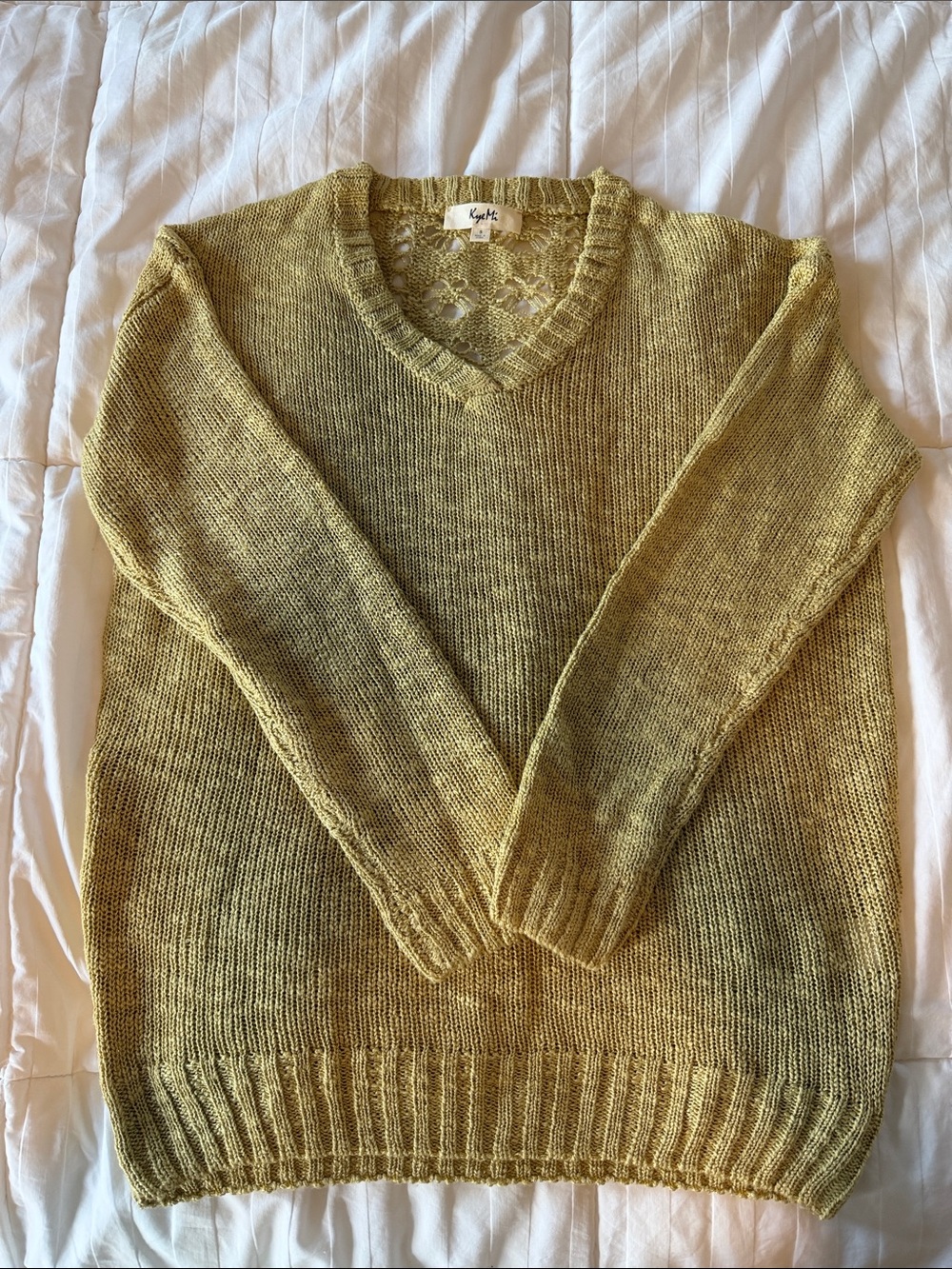 Knit V-Neck Sweater in Olive Green
